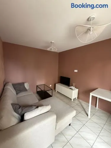 Maison avec terrasse et balcon - 2 chambres - proche Clermont-Ferrand - Image 1