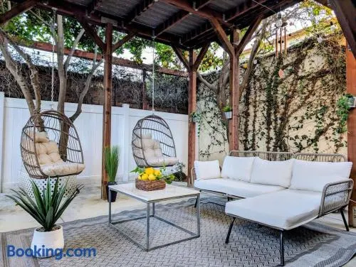 Beach Walk, Office, Parking, & Designer Patio - Image 1