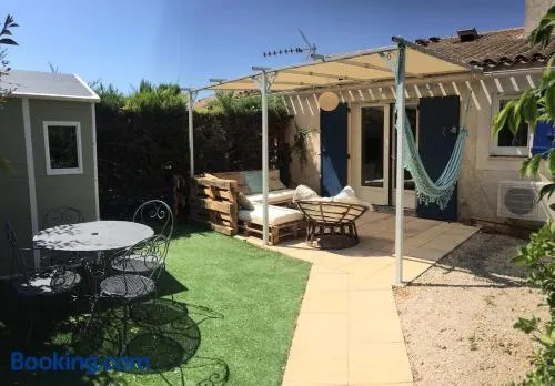 Maisonnette en Provence - Image 1