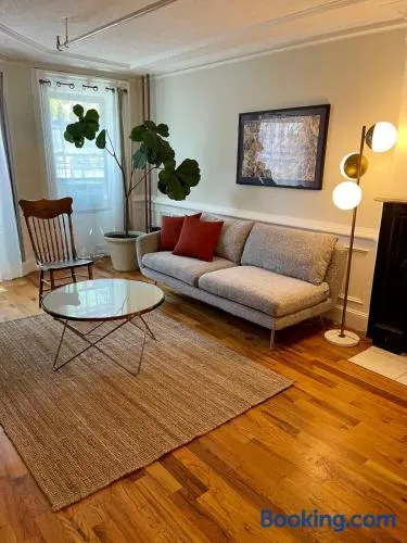 Brooklyn Garden Apartment - Image 1