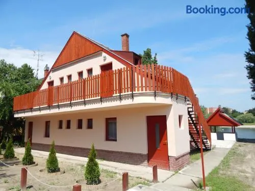 Napsugár Apartman - Image 1