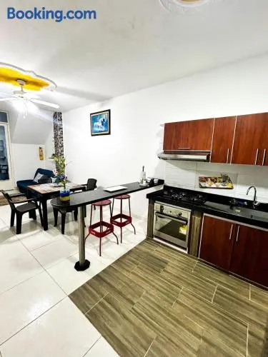 Beautiful and comfortable apartment, 3 rooms, 5 beds - Image 1