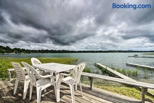 Lake Retreat: Fire Pit, Boat Rentals, BBQ! - Image 1