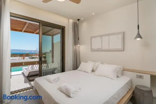 Lavea Milos Boutique Suites - Image 1