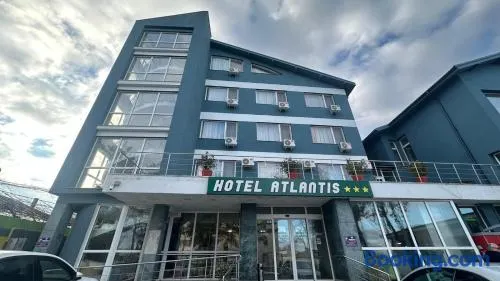 Hotel Atlantis - Image 1