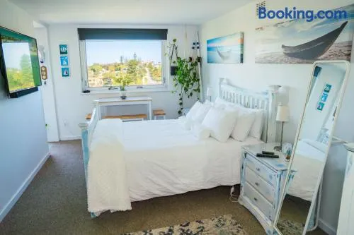 A Little Slice of Fremantle One Bedroom Character Apartment - Image 1