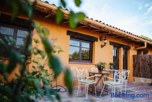 La BERBENA casa rural en el campo - Image 1