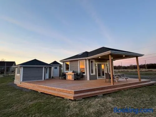 Waterfront & breathtaking view - Chalet du Phare - Image 1