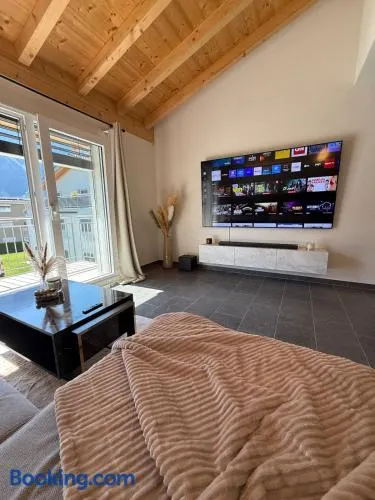 Appartement Vue Montagne Vignoble Cosy Valais - Image 1