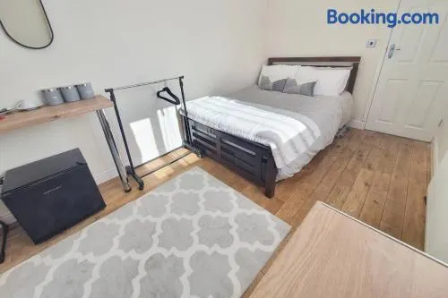 Private Guesthouse - Image 1