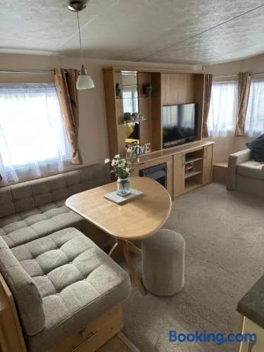 Phoenix caravan hire, Trecco bay - Image 1