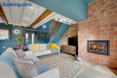 2 Bed in Holme-on-Spalding-Moor oc-vy214 - Image 1