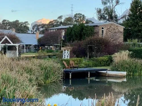 Blue Mountains Large Group farm stay Chapel House - Image 1