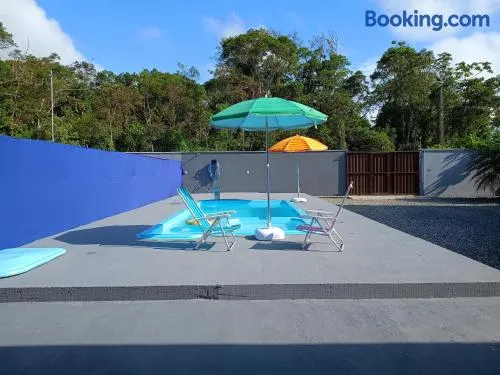Casa com Piscina e ampla area de festas - Image 1