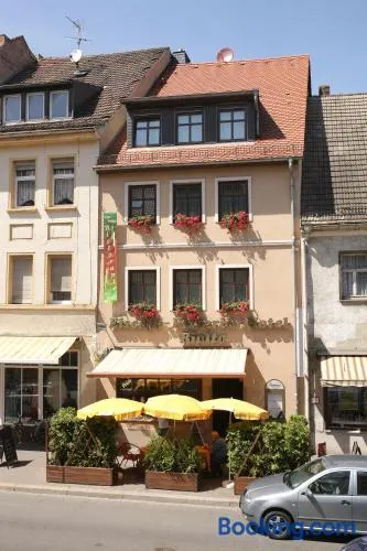 Eiscafe-Pizzeria-Hotel Rialto - Image 1