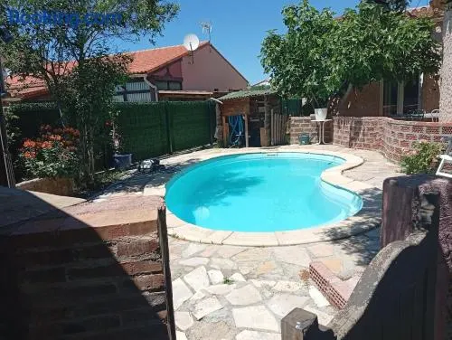 Villa avec piscine 12 personnes - Image 1