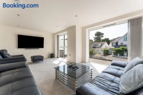 Shore House - Luxury Sandbanks Retreat - Image 1
