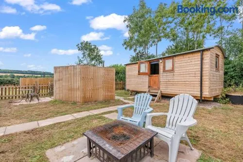 Unplug & Reconnect, Romantic Retreat with Hot Tub - Image 1