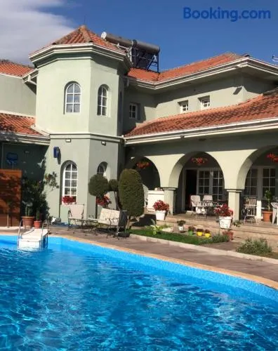 Sunny House - Image 1