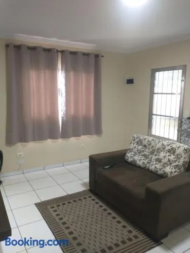 Casa completa a 10 min do aeroporto Guarulhos - Image 1