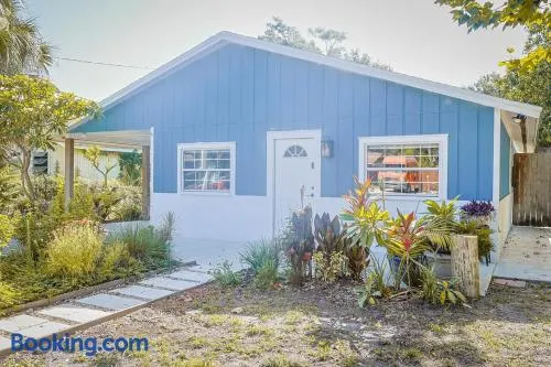 Blue Jay Bungalow - Image 1