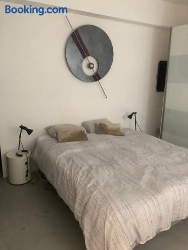 B&B Loft Jamar Gare Du Midi - Image 1