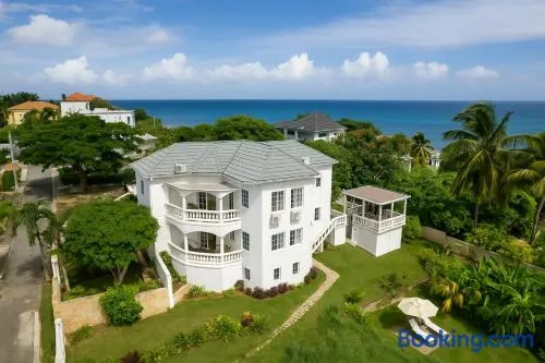 Villa Serenity Jamaica - Image 1