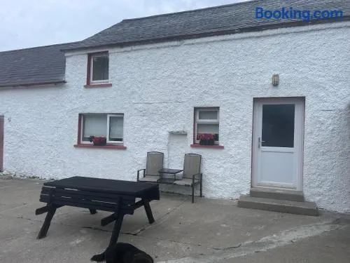 Kilkenny Organic Farm 2-Bed Apt Sleeps 4 Parking - Image 1