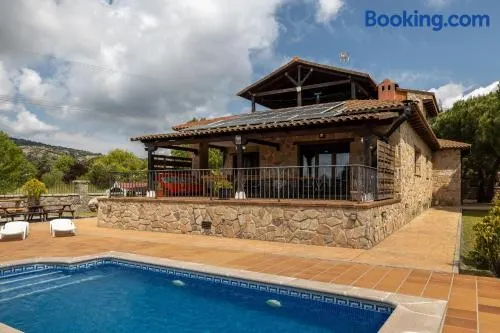 Casa Rural Sierra Norte Madrid mit privatem Pool und Blick auf die Berge - Image 1