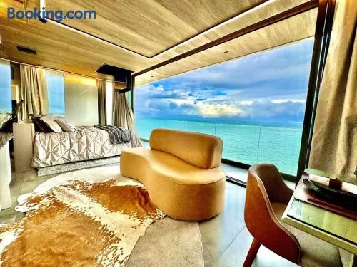 New Suite 14 Alto Luxo Beira Mar - Image 1
