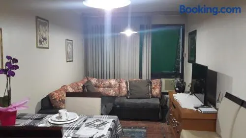 Apartamento Familiar - com ou sem ar condicionado pago a parte - Image 1