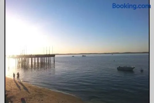 T2/terrasse/parking/A 5min de la plage - Image 1