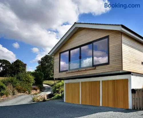 Boat House Lodge - Image 1