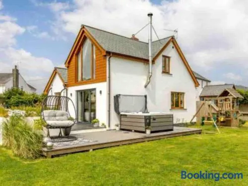 Crosslands Cottage-Luxury retreat nr Bude & hottub - Image 1