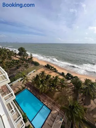 PL BEACH FRONT APARTMENT - Image 1