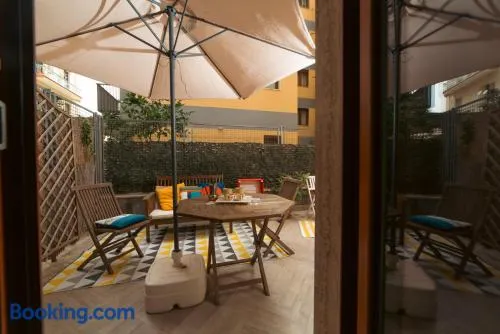 Portarotese apartment with terrace - Image 1