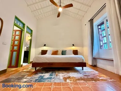 Elegant Colonial Walkable Casa - Image 1