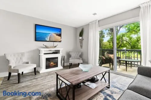 Condo Serenity - Image 1