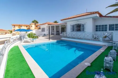 Villa Venecia - Image 1