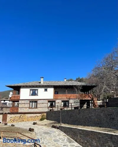 Vladimirov's House Kovachevitsa , Цяла къща - Image 1