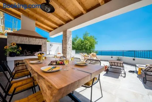 Bella Casa Eta - Image 1