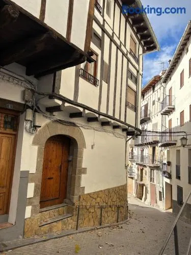 Céntrico apartamento en Morella - Image 1