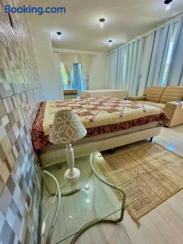 Casa confortavel e espaçosa prox Centro Mini academia e 1 king size Wifi Rapido - Image 1