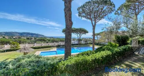 Mediterraneo Classy Apartment, Private Garden - Image 1