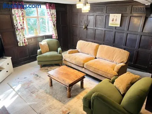 Habberley Hall Flat - Image 1
