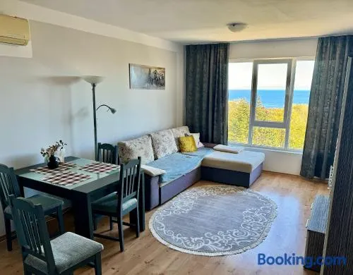 SOLITA Apartment with Panoramic View - Image 1