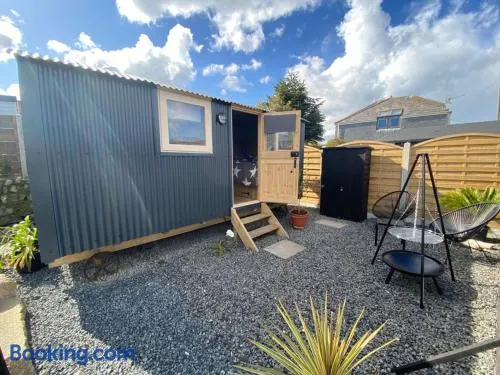 Stargazy Shepherds Hut - Image 1
