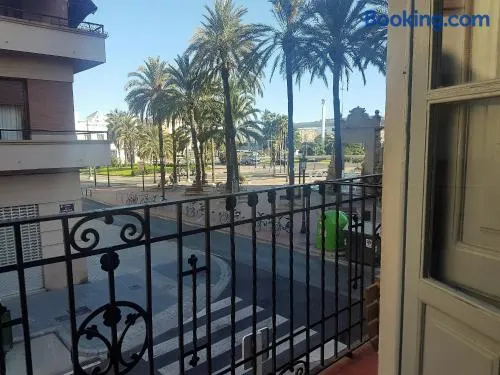 Apartamento con vistas a la Marina Real - Image 1