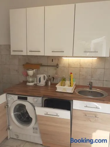 Rose Apartman - Image 1