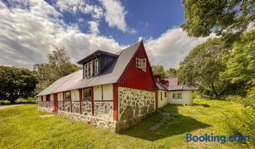 Tobishirdgård - Image 1